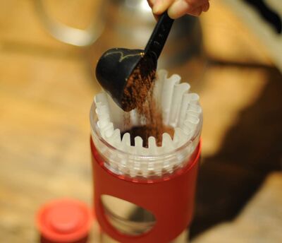 Cafflano Go-Brew Kahve Demleme Şişesi, Siyah