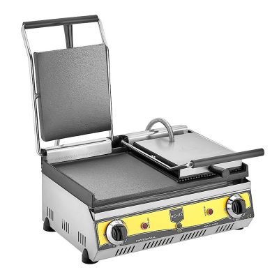 Remta R81 Yarı Oluklu Tost Makinesi, 20 Dilim, Çift Kapaklı, Elektrikli
